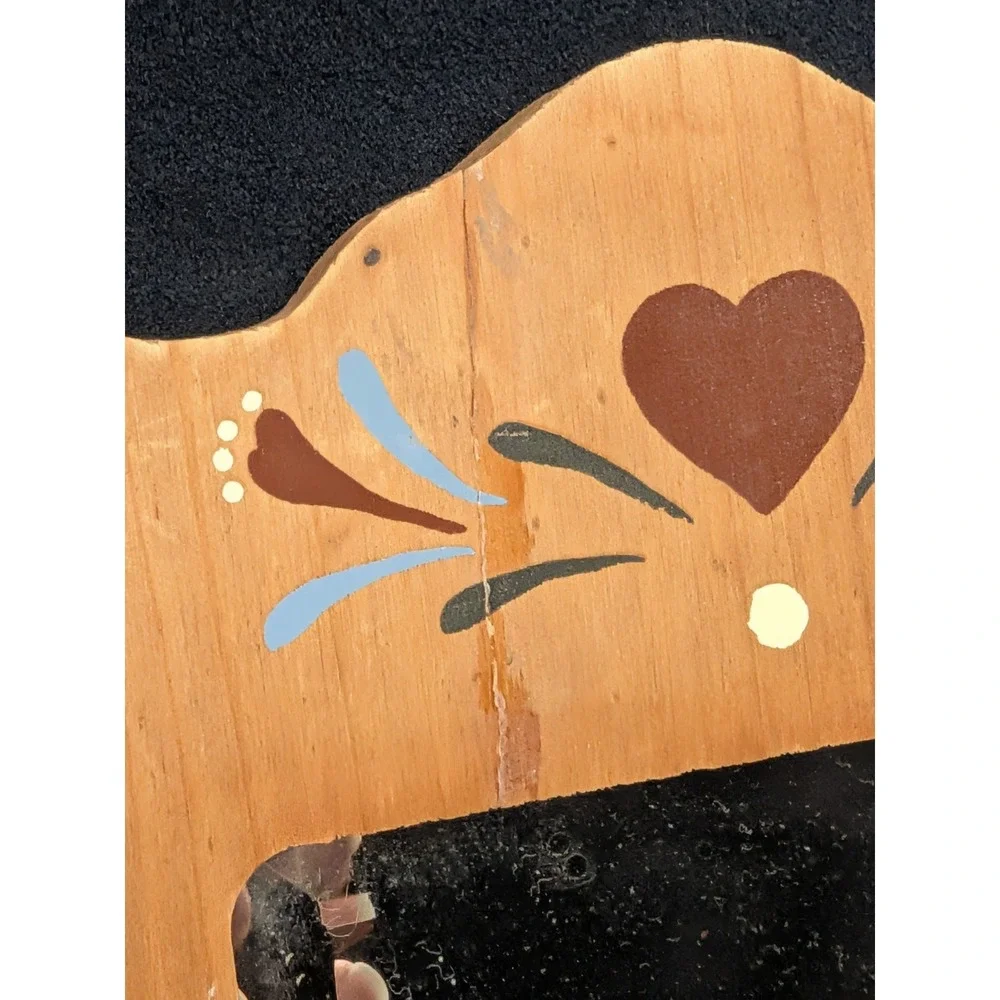 Rustic Wood Painted Heart Mirror Scalloped Cottage Core Granny Grandma Folk Art